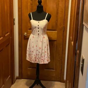 Juniors No Boundaries baby doll cami, crème with flora design, size L-11/12